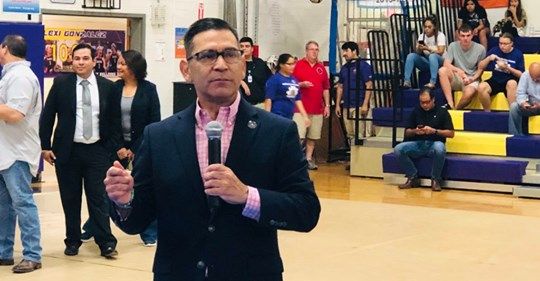 Alvarez Supports Hidalgo County judge's efforts to reduce poverty
